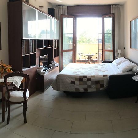 Suite Carpiano Melegnano Exterior photo