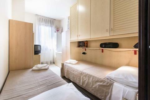 Suite Carpiano Melegnano Exterior photo